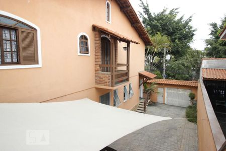 Casa à venda com 208m², 3 quartos e 4 vagasVista da Rua