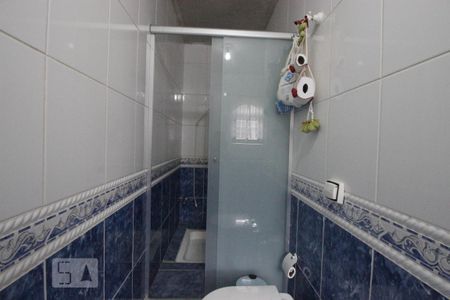 Casa à venda com 208m², 3 quartos e 4 vagasBanheiro da Suíte