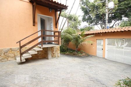 Casa à venda com 208m², 3 quartos e 4 vagasGaragem