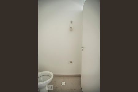 Casa à venda com 170m², 2 quartos e sem vaga Casa à venda com 170m², 2 quartos e sem vagaLavabo 2