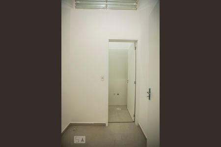 Casa à venda com 170m², 2 quartos e sem vaga Casa à venda com 170m², 2 quartos e sem vagaBanheiro