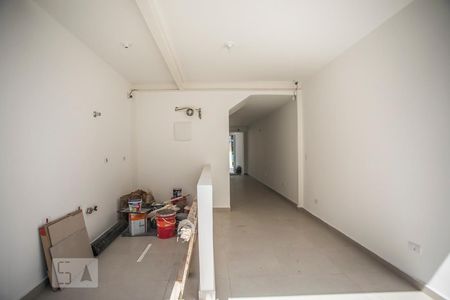 Casa à venda com 170m², 2 quartos e sem vaga Casa à venda com 170m², 2 quartos e sem vagaCozinha