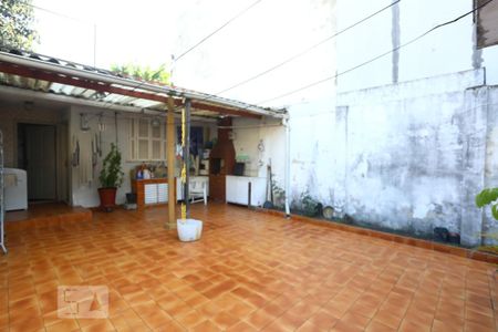 Casa à venda com 185m², 2 quartos e 2 vagasÁrea de Serviço e Quintal
