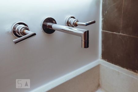Apartamento para alugar com 47m², 1 quarto e 1 vaga Apartamento para alugar com 47m², 1 quarto e 1 vagaBanheiro da Suíte