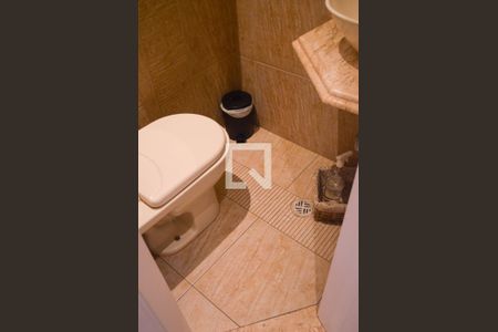 Casa à venda com 280m², 3 quartos e 4 vagas Casa à venda com 280m², 3 quartos e 4 vagasLavabo