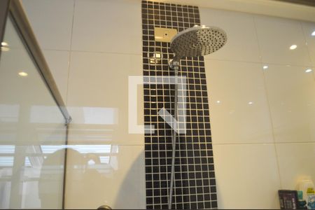 Casa à venda com 280m², 3 quartos e 4 vagas Casa à venda com 280m², 3 quartos e 4 vagasBanheiro Suíte 3