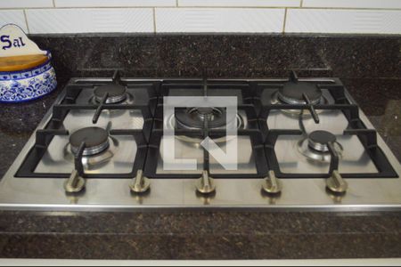 Casa à venda com 280m², 3 quartos e 4 vagas Casa à venda com 280m², 3 quartos e 4 vagasCozinha