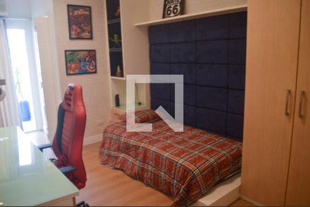 Casa à venda com 280m², 3 quartos e 4 vagas Casa à venda com 280m², 3 quartos e 4 vagasSuíte 2