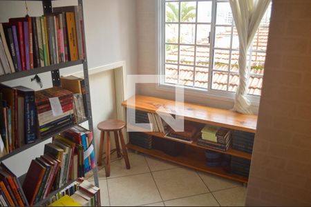 Casa à venda com 280m², 3 quartos e 4 vagas Casa à venda com 280m², 3 quartos e 4 vagasSotão