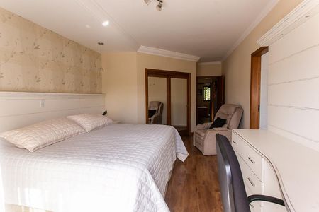 Casa à venda com 198m², 3 quartos e 2 vagasQuarto 3 suíte