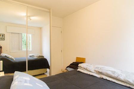 Apartamento à venda com 63m², 2 quartos e 2 vagas Apartamento à venda com 63m², 2 quartos e 2 vagasSuíte