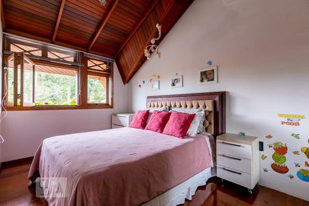 Casa à venda com 450m², 4 quartos e 4 vagas Casa à venda com 450m², 4 quartos e 4 vagasQuarto 2