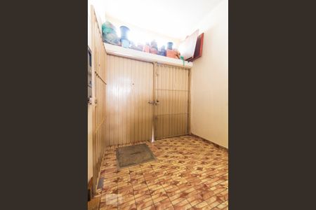 Casa à venda com 140m², 4 quartos e 2 vagasGaragem