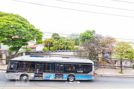 Casa à venda com 140m², 4 quartos e 2 vagasTerraço