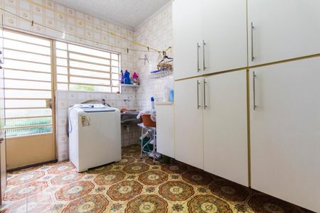 Casa à venda com 140m², 4 quartos e 2 vagasÁrea de Serviço