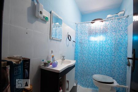 Casa à venda com 190m², 4 quartos e 1 vaga Casa à venda com 190m², 4 quartos e 1 vagaBanheiro (Casa 1)