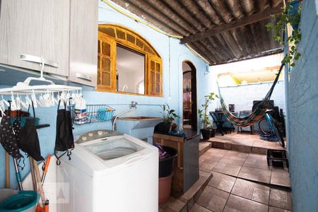 Casa à venda com 190m², 4 quartos e 1 vaga Casa à venda com 190m², 4 quartos e 1 vagaÁrea de Serviço (Casa 1)