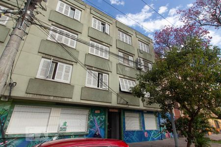 Apartamento à venda com 75m², 2 quartos e sem vaga Apartamento à venda com 75m², 2 quartos e sem vagaFachada e portaria