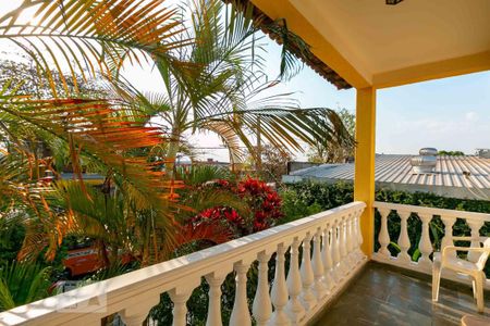 Casa à venda com 233m², 5 quartos e 5 vagasSacada