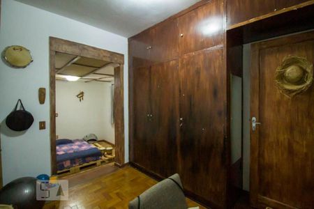 Casa à venda com 209m², 3 quartos e 2 vagas Casa à venda com 209m², 3 quartos e 2 vagasQuarto 1