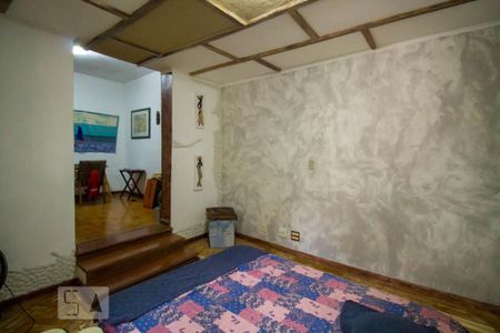 Casa à venda com 209m², 3 quartos e 2 vagas Casa à venda com 209m², 3 quartos e 2 vagasQuarto 1