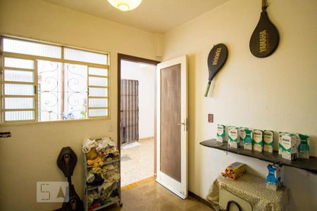 Casa à venda com 209m², 3 quartos e 2 vagas Casa à venda com 209m², 3 quartos e 2 vagasQuarto de Serviço