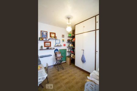 Casa à venda com 209m², 3 quartos e 2 vagas Casa à venda com 209m², 3 quartos e 2 vagasQuarto de Serviço