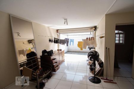 Casa à venda com 206m², 3 quartos e 3 vagas Casa à venda com 206m², 3 quartos e 3 vagasÁrea de Serviço