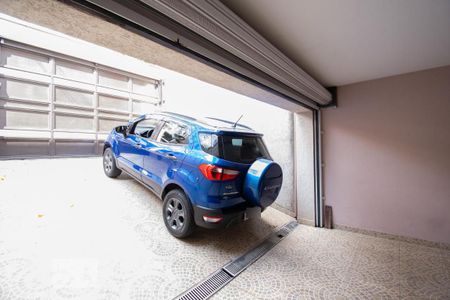 Casa à venda com 206m², 3 quartos e 3 vagas Casa à venda com 206m², 3 quartos e 3 vagasGaragem