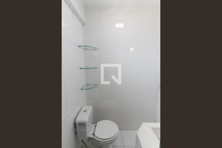 Apartamento para alugar com 77m², 2 quartos e 1 vaga Apartamento para alugar com 77m², 2 quartos e 1 vagaBanheiro