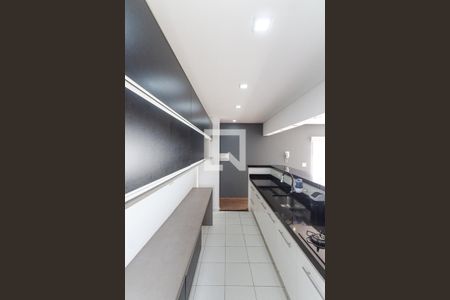 Apartamento para alugar com 77m², 2 quartos e 1 vaga Apartamento para alugar com 77m², 2 quartos e 1 vagaCozinha