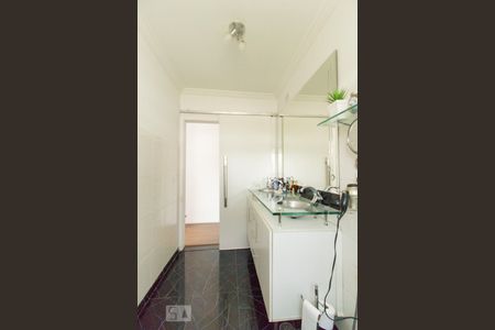 Casa à venda com 201m², 3 quartos e 4 vagas Casa à venda com 201m², 3 quartos e 4 vagasBanheiro Suíte 1