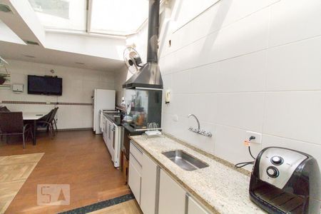 Casa à venda com 201m², 3 quartos e 4 vagas Casa à venda com 201m², 3 quartos e 4 vagasÁrea Gourmet e Área de Serviço