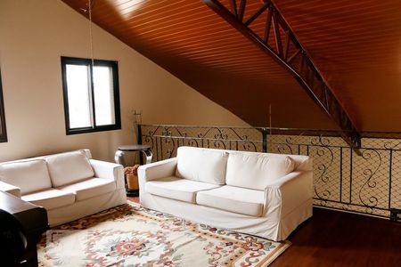 Casa à venda com 400m², 5 quartos e 8 vagasMesanino