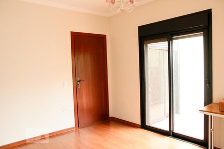 Casa à venda com 400m², 5 quartos e 8 vagasSuíte 5