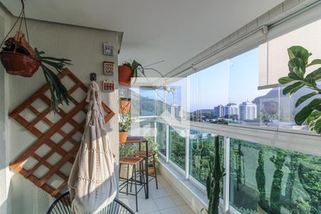 Varanda de apartamento para alugar com 3 quartos, 110m² em Recreio dos Bandeirantes, Rio de Janeiro