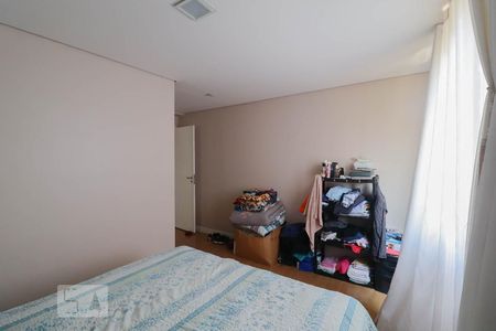 Apartamento à venda com 115m², 4 quartos e 2 vagas Apartamento à venda com 115m², 4 quartos e 2 vagasSuíte
