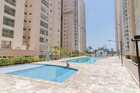Apartamento à venda com 115m², 4 quartos e 2 vagas Apartamento à venda com 115m², 4 quartos e 2 vagasPiscina