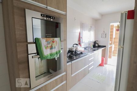 Apartamento à venda com 115m², 4 quartos e 2 vagas Apartamento à venda com 115m², 4 quartos e 2 vagasCozinha