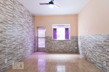 Sala de casa para alugar com 2 quartos, 60m² em Olaria, Rio de Janeiro