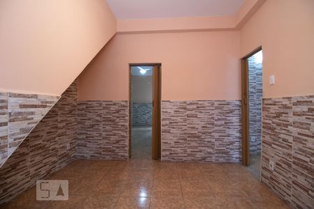 Quarto 1 de casa para alugar com 2 quartos, 60m² em Olaria, Rio de Janeiro