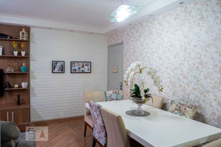 Apartamento à venda com 70m², 3 quartos e 1 vagaSala