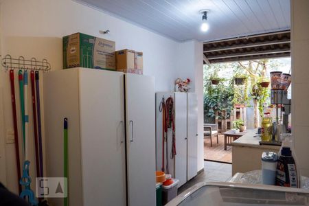Casa à venda com 238m², 4 quartos e 3 vagasÁrea de Serviço