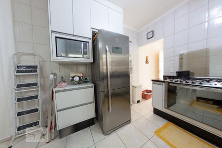 Casa à venda com 162m², 3 quartos e 3 vagasCozinha 