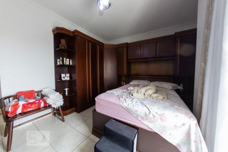 Casa à venda com 162m², 3 quartos e 3 vagasSuíte 1