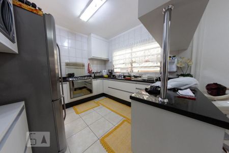 Casa à venda com 162m², 3 quartos e 3 vagasCozinha