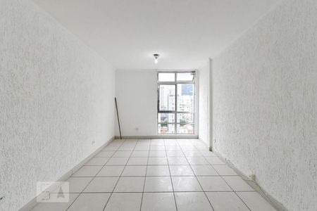 Studio para alugar com 34m², 1 quarto e sem vaga Studio para alugar com 34m², 1 quarto e sem vagaStudio