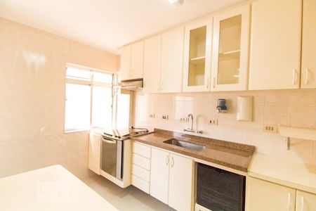 Apartamento à venda com 75m², 2 quartos e 1 vagaCozinha