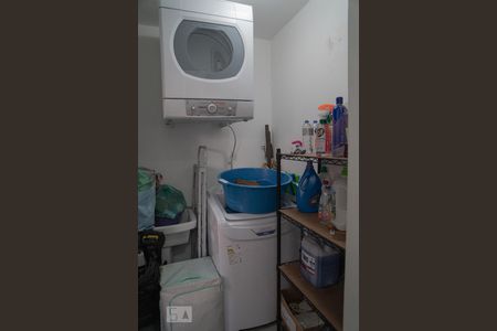 Apartamento à venda com 140m², 2 quartos e 2 vagas Apartamento à venda com 140m², 2 quartos e 2 vagasÁrea de Serviço