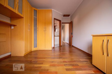 Casa à venda com 150m², 3 quartos e 2 vagas Casa à venda com 150m², 3 quartos e 2 vagasQuarto Suíte